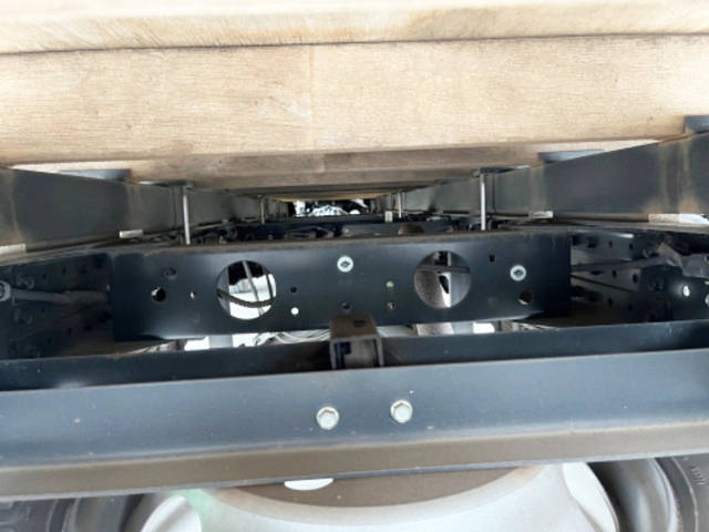 三菱ふそうキャンター平ボディ小型（2t・3t）[写真18]