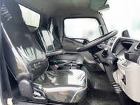 三菱ふそうキャンター平ボディ小型（2t・3t）[写真23]