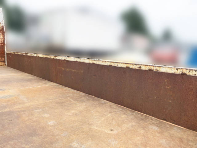 三菱ふそうキャンター平ボディ小型（2t・3t）[写真09]