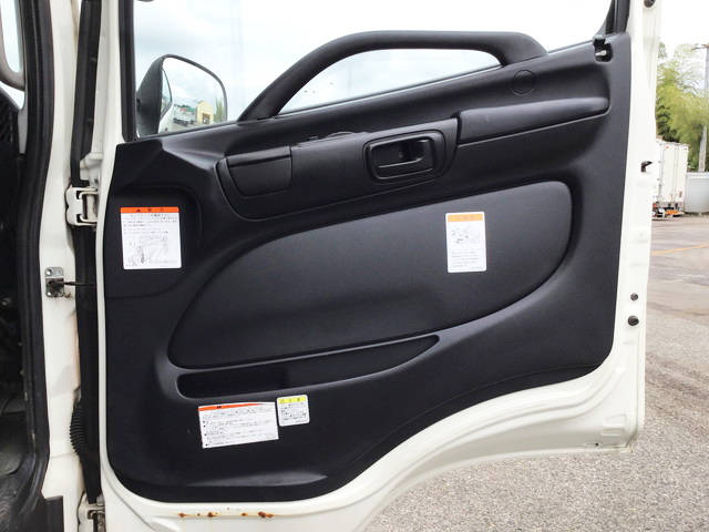 日野レンジャーコンテナ専用車中型（4t）[写真27]