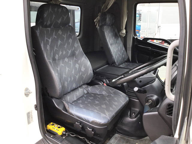 日野レンジャーコンテナ専用車中型（4t）[写真29]