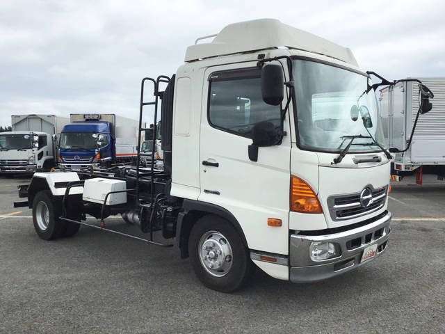 日野レンジャーコンテナ専用車中型（4t）[写真03]