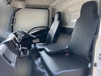 いすゞエルフパネルバン小型（2t・3t）[写真21]