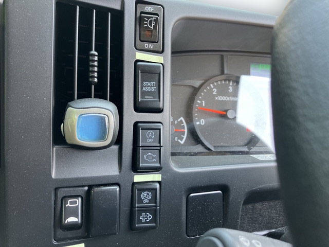 いすゞエルフパネルバン小型（2t・3t）[写真29]