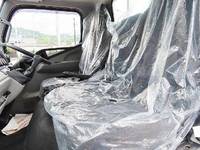 三菱ふそうキャンター平ボディ小型（2t・3t）[写真11]