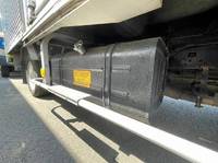 日野デュトロアルミバン小型（2t・3t）[写真15]