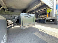 日野デュトロアルミバン小型（2t・3t）[写真21]