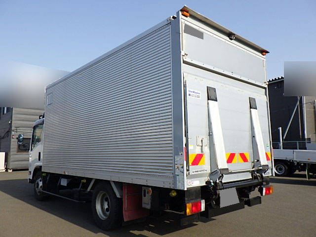 いすゞエルフアルミバン小型（2t・3t）[写真02]