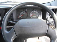 いすゞエルフアルミバン小型（2t・3t）[写真24]