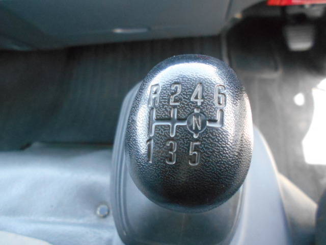 いすゞエルフアルミバン小型（2t・3t）[写真27]