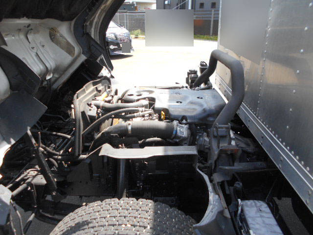 いすゞエルフアルミバン小型（2t・3t）[写真30]