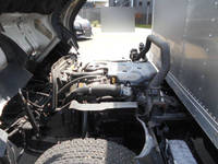 いすゞエルフアルミバン小型（2t・3t）[写真30]