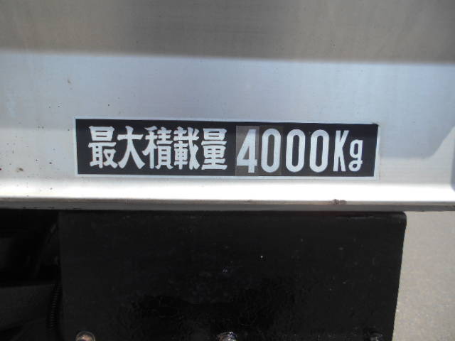 いすゞエルフアルミバン小型（2t・3t）[写真34]