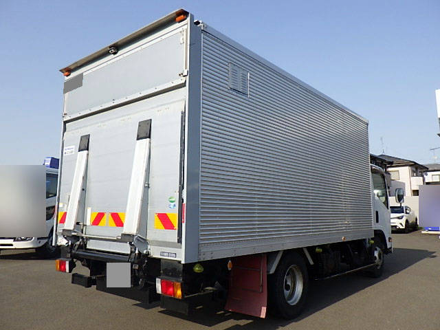 いすゞエルフアルミバン小型（2t・3t）[写真04]