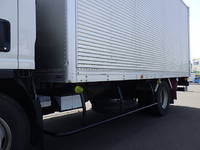 いすゞエルフアルミバン小型（2t・3t）[写真09]