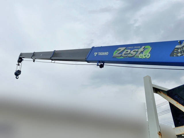 いすゞエルフクレーン4段小型（2t・3t）[写真11]