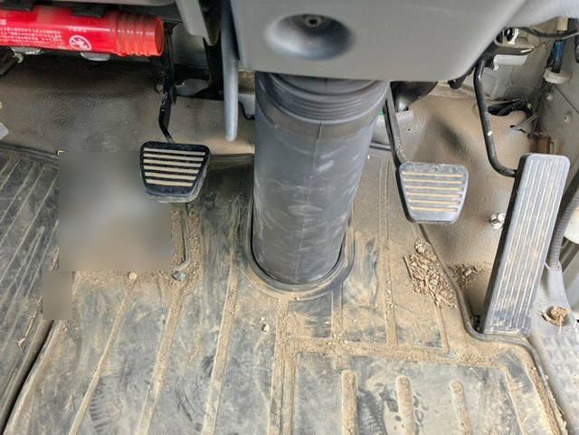 いすゞエルフクレーン4段小型（2t・3t）[写真24]