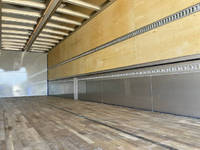 三菱ふそうスーパーグレートアルミウイング大型（10t）[写真14]