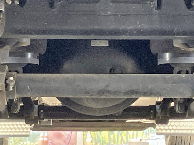 三菱ふそうスーパーグレートアルミウイング大型（10t）[写真25]