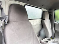 トヨタトヨエースアルミバン小型（2t・3t）[写真23]