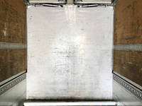 UDトラックスクオンアルミウイング大型（10t）[写真15]