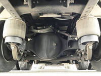 UDトラックスクオンアルミウイング大型（10t）[写真24]