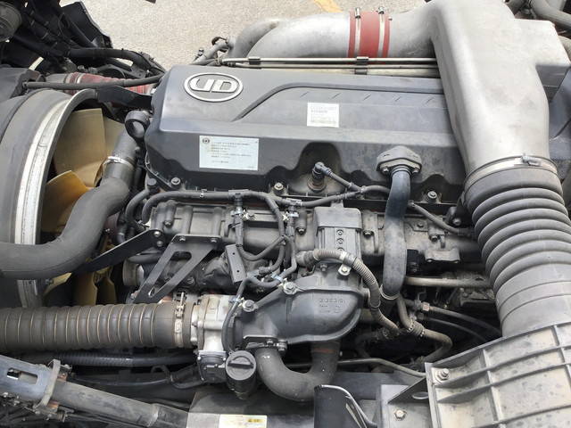 UDトラックスクオンアルミウイング大型（10t）[写真25]