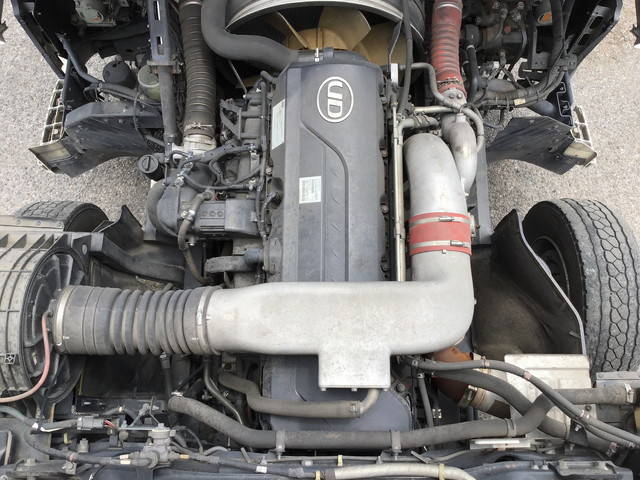 UDトラックスクオンアルミウイング大型（10t）[写真27]