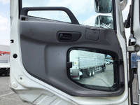 UDトラックスクオンアルミウイング大型（10t）[写真29]