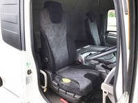 UDトラックスクオンアルミウイング大型（10t）[写真32]