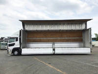 UDトラックスクオンアルミウイング大型（10t）[写真05]