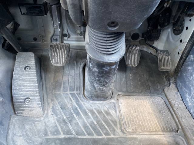 日野レンジャークレーン5段中型（4t）[写真37]