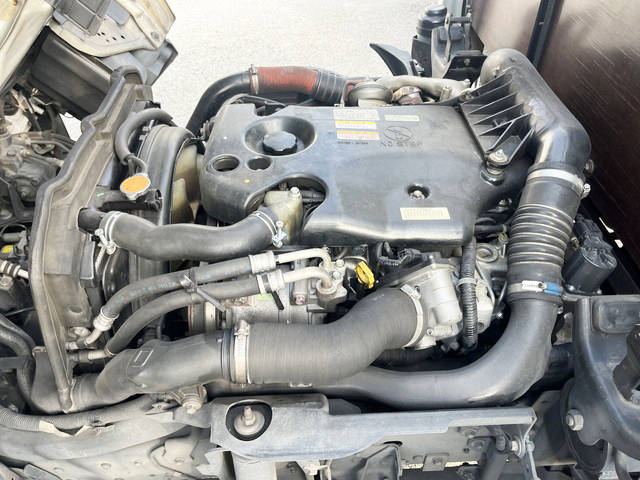 いすゞエルフ平ボディ小型（2t・3t）[写真21]