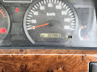 いすゞエルフ平ボディ小型（2t・3t）[写真29]