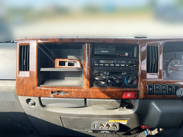 いすゞエルフ平ボディ小型（2t・3t）[写真30]