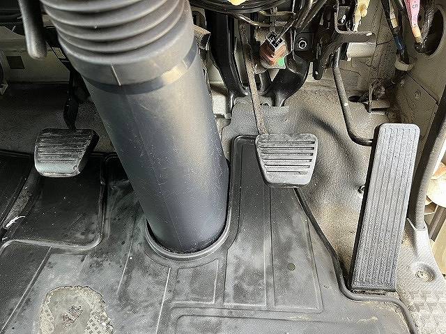 いすゞエルフアルミバン小型（2t・3t）[写真25]