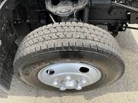 いすゞエルフアルミバン小型（2t・3t）[写真38]