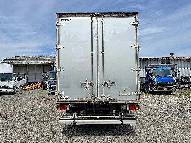 いすゞエルフアルミバン小型（2t・3t）[写真05]