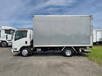 いすゞエルフアルミバン小型（2t・3t）[写真06]