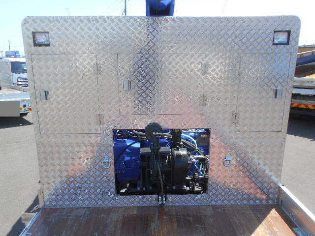 三菱ふそうスーパーグレートセルフクレーン4段大型（10t）[写真14]