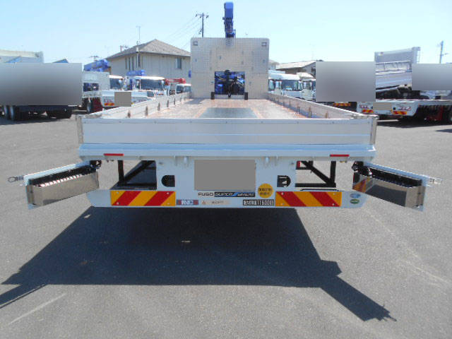 三菱ふそうスーパーグレートセルフクレーン4段大型（10t）[写真21]