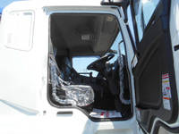 三菱ふそうスーパーグレートセルフクレーン4段大型（10t）[写真30]