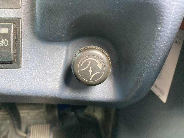 日野レンジャーアルミウイング中型（4t）[写真37]