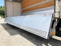 UDトラックスコンドルアルミウイング中型（4t）[写真13]