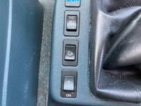 UDトラックスコンドルアルミウイング中型（4t）[写真36]