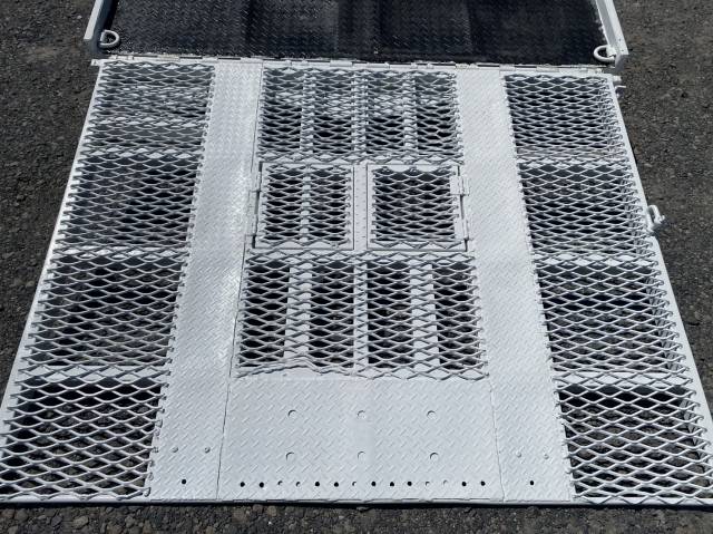 マツダタイタンセルフローダー中型（4t）[写真11]