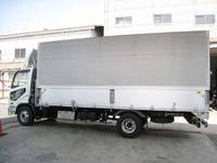 三菱ふそうファイター幌ウイング中型（4t）[写真12]