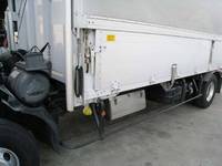 三菱ふそうファイター幌ウイング中型（4t）[写真14]