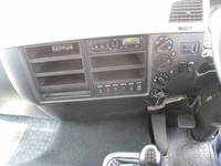 三菱ふそうファイター幌ウイング中型（4t）[写真18]