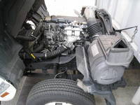 三菱ふそうファイター幌ウイング中型（4t）[写真23]